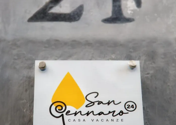 San Gennaro A Materdei 24 شقة *